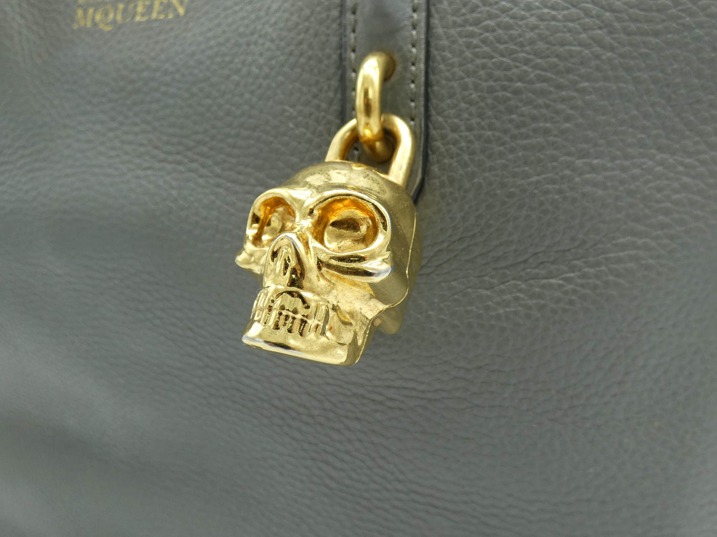 Alexander McQueen Skull Padlock Grey 2way Handle Bag Bag Alexander McQueen