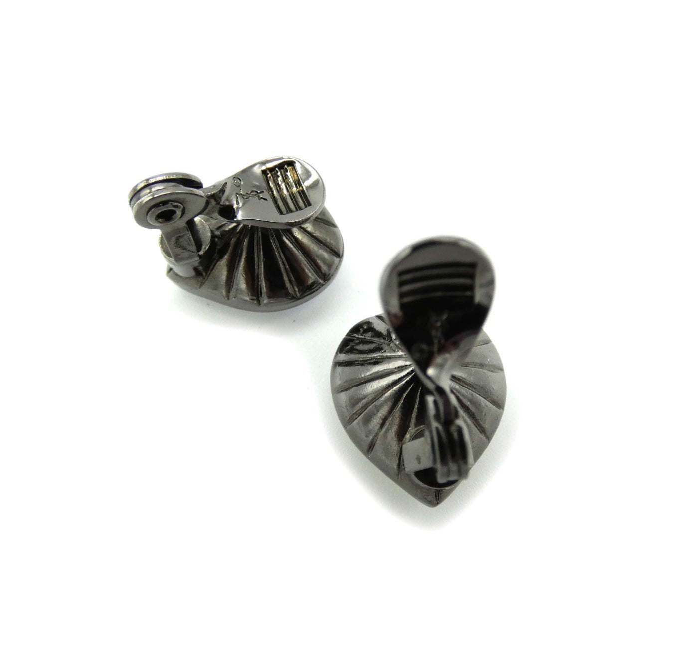 Yves Saint Laurent Gripoix Aurora Borealis Crystal Heart Earrings Earrings YSL