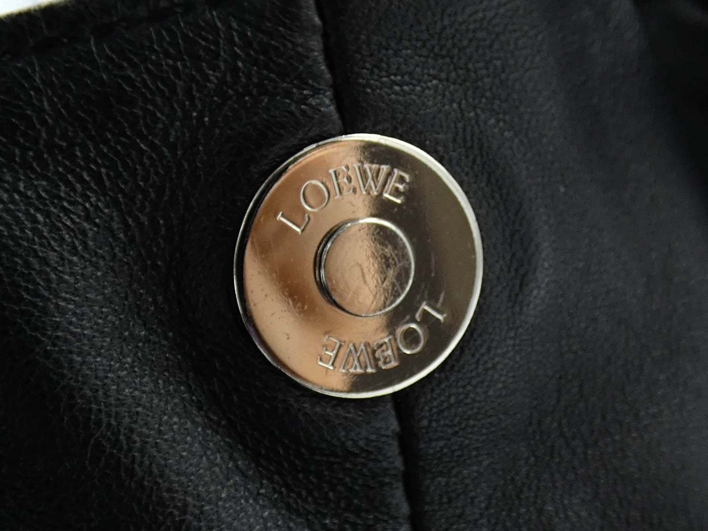 LOEWE Black Patent Leather Aire Bag Handbag LOEWE