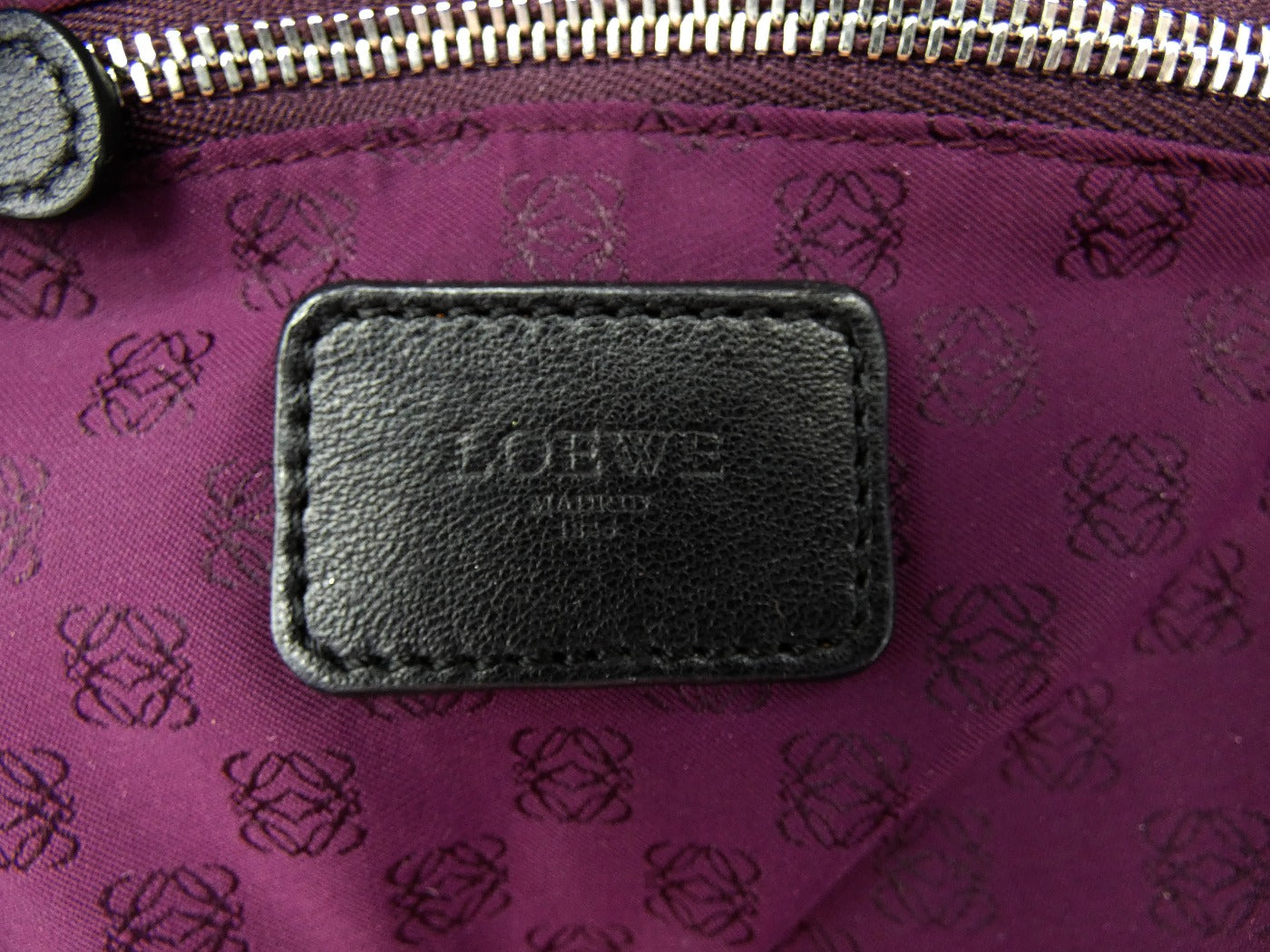 LOEWE Black Patent Leather Aire Bag Handbag LOEWE