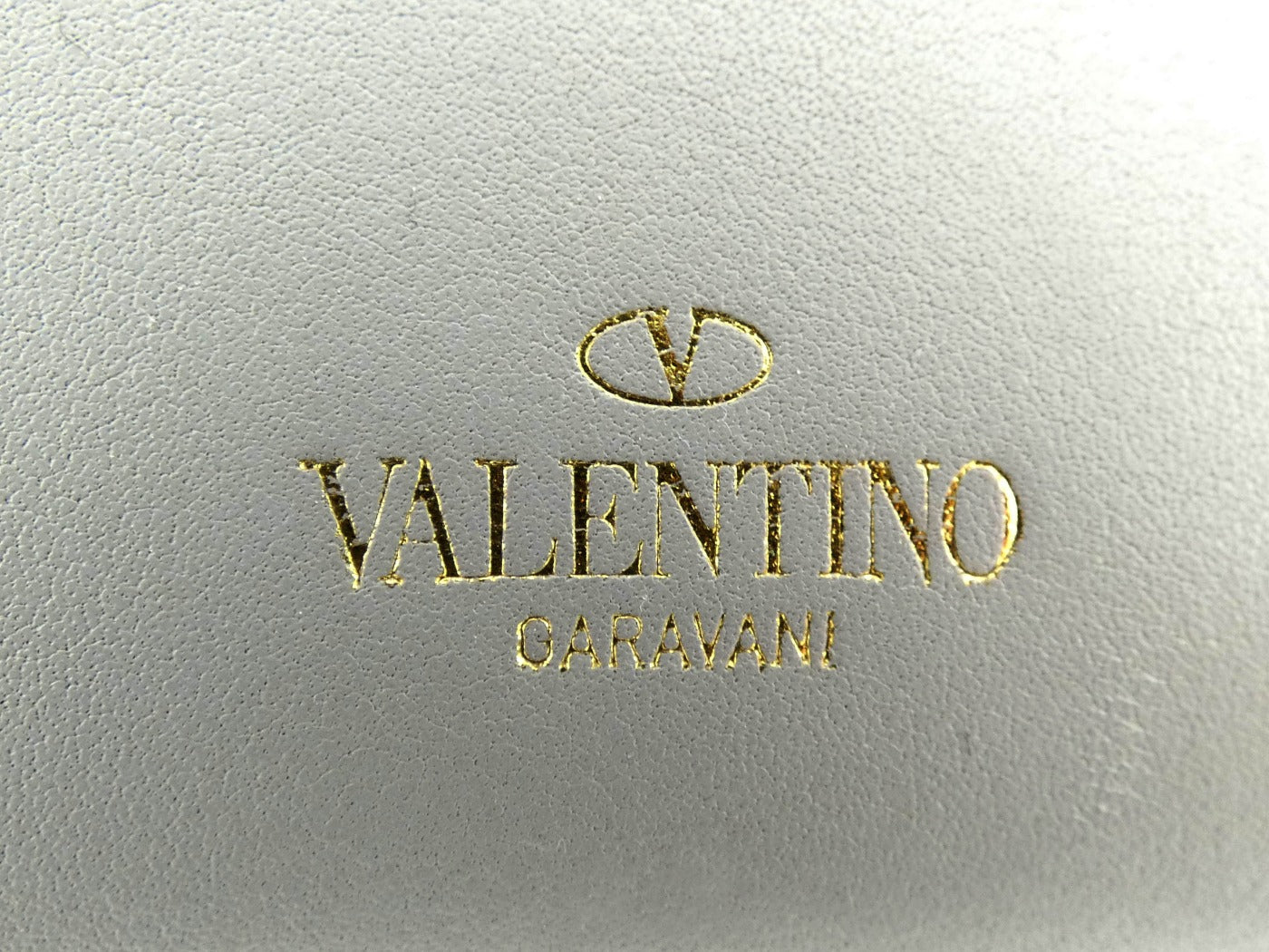 Valentino Garavani Rockstud Zip Around Wallet Wallet Valentino