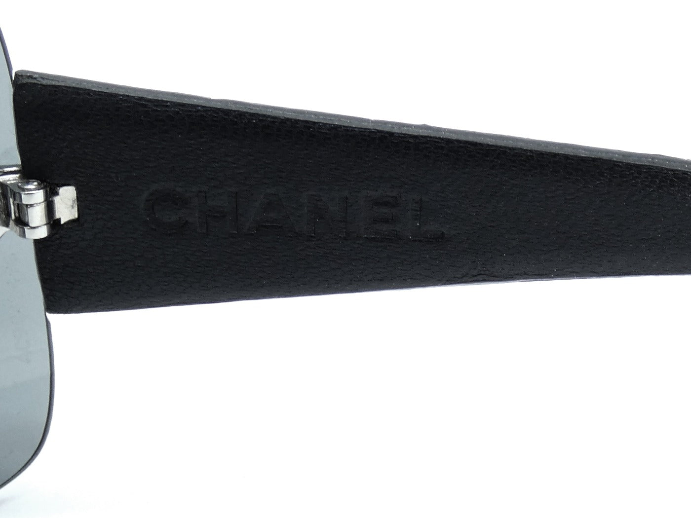 Chanel Logo Quilted Leather Arms Sunglasses 4157-Q – Occhi Azzurri