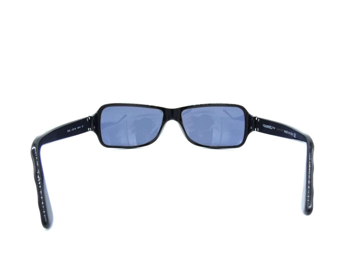 Chanel Black and Silver CC Logo quilted Arm Sunglasses 5050 – Occhi Azzurri