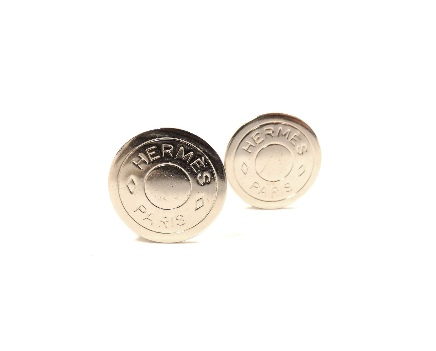 front_5c380a19-2318-48c2-89e4-