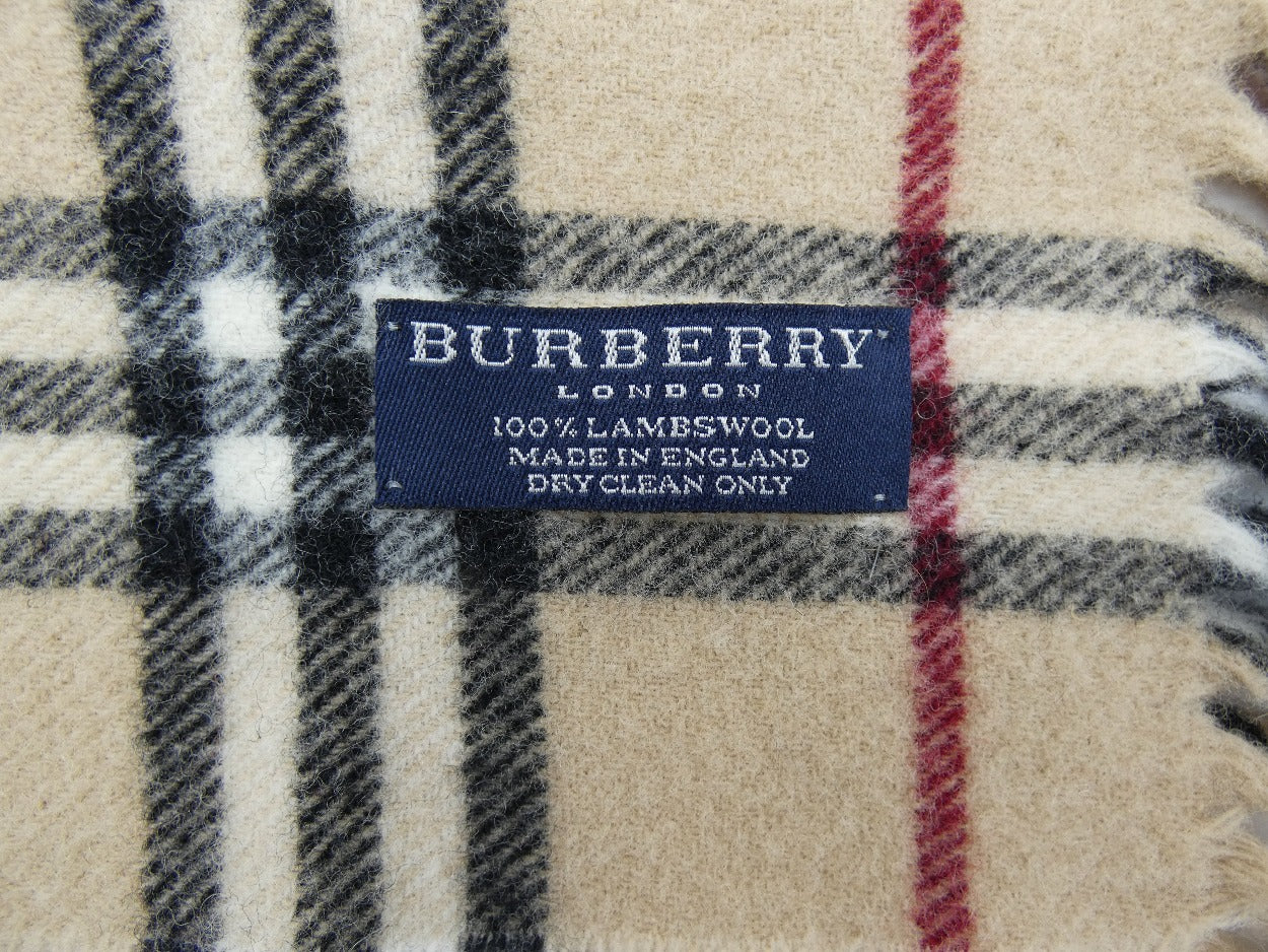 Vintage burberry lambswool scarf deals