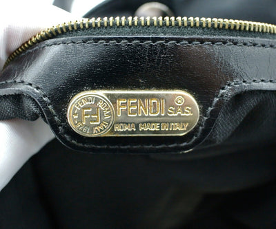 Fendi Vintage Black Nylon Logo Shoulder Bag Bag Fendi