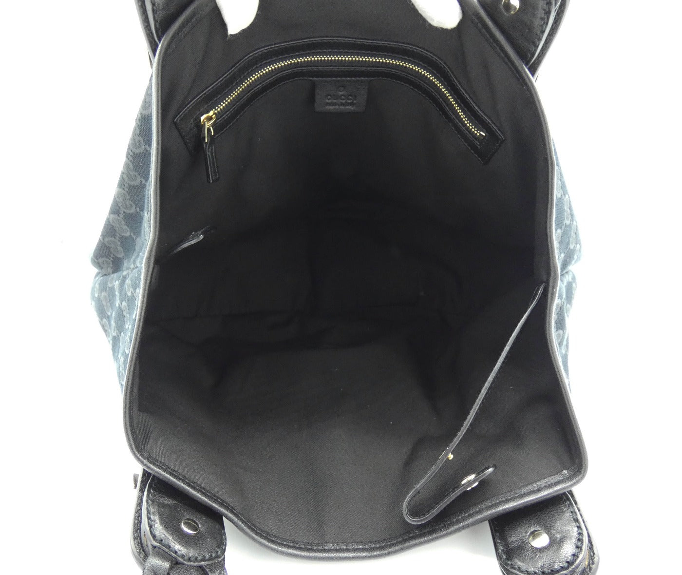 Gucci Black GG Canvas Pelham Medium Hobo Bag Gucci