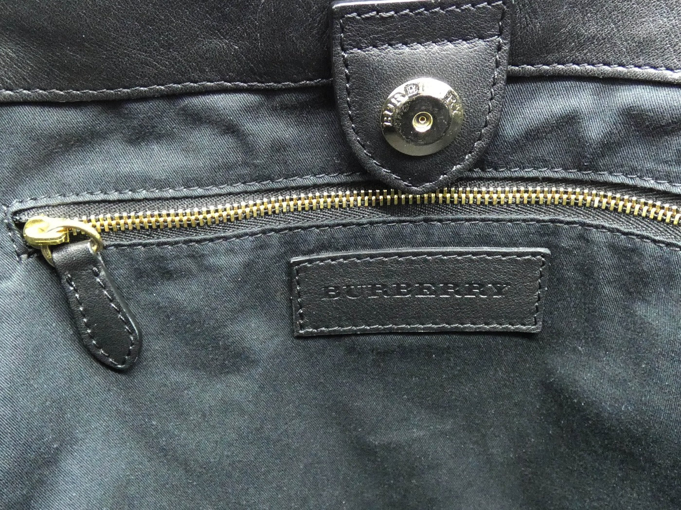 Burberry Canterbury Black Leather Bag Bag Burberry