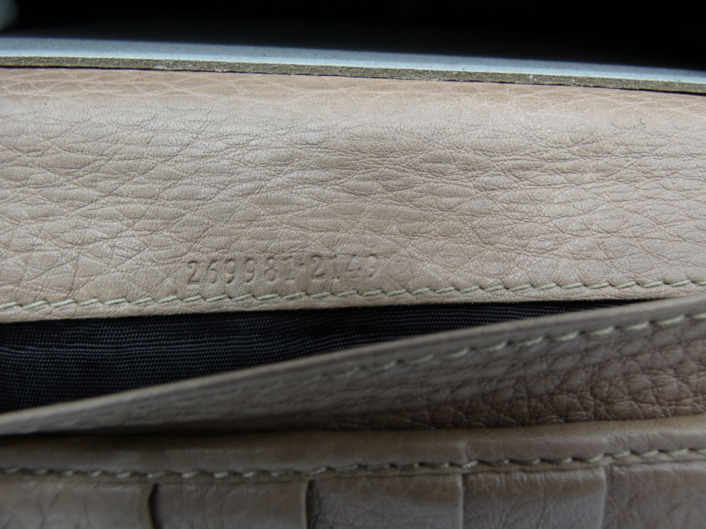 Gucci Beige Leather Bamboo Tassel Bow Flap Wallet Wallet Gucci