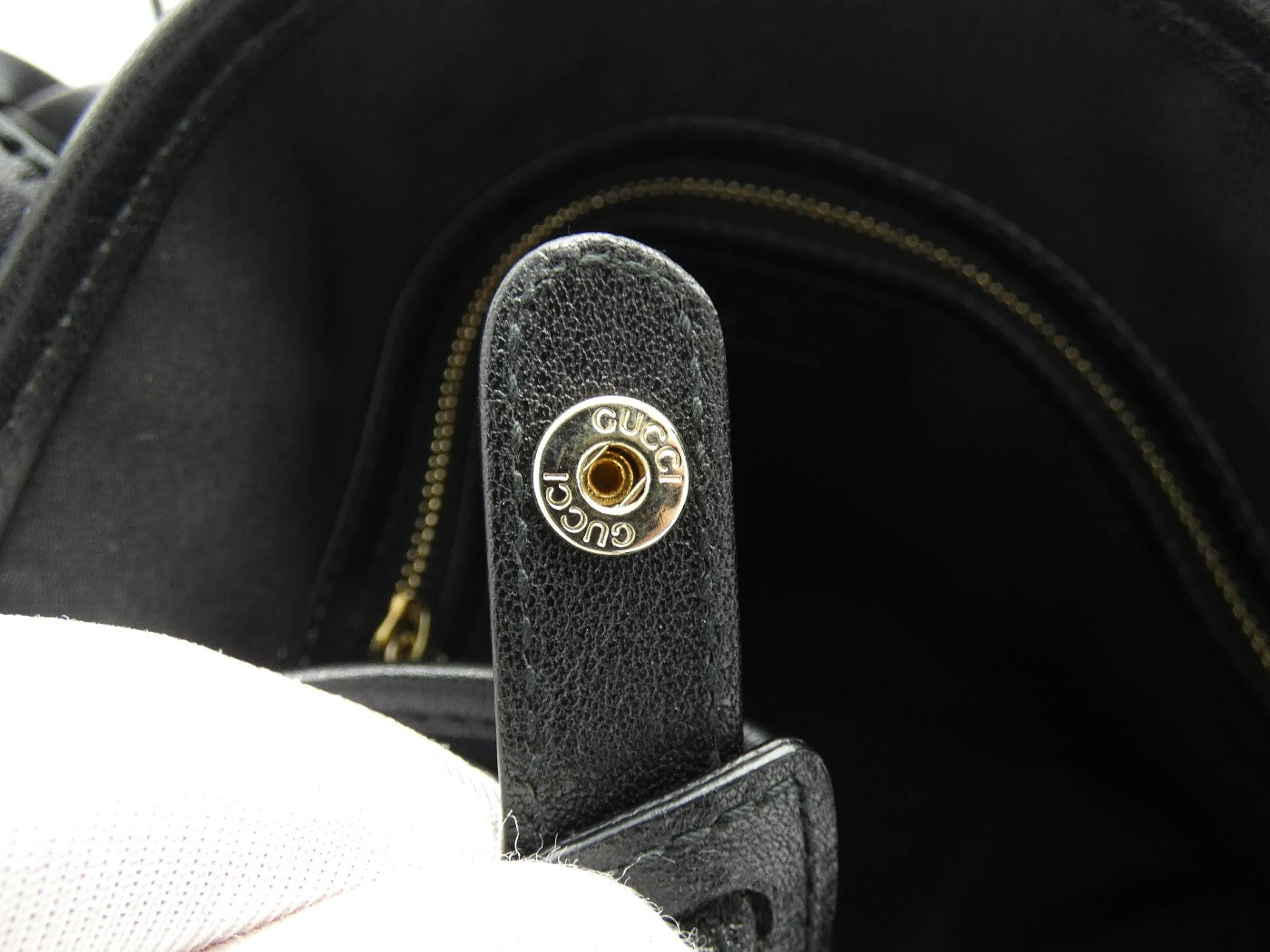 Gucci Black GG Canvas Pelham Medium Hobo Bag Gucci